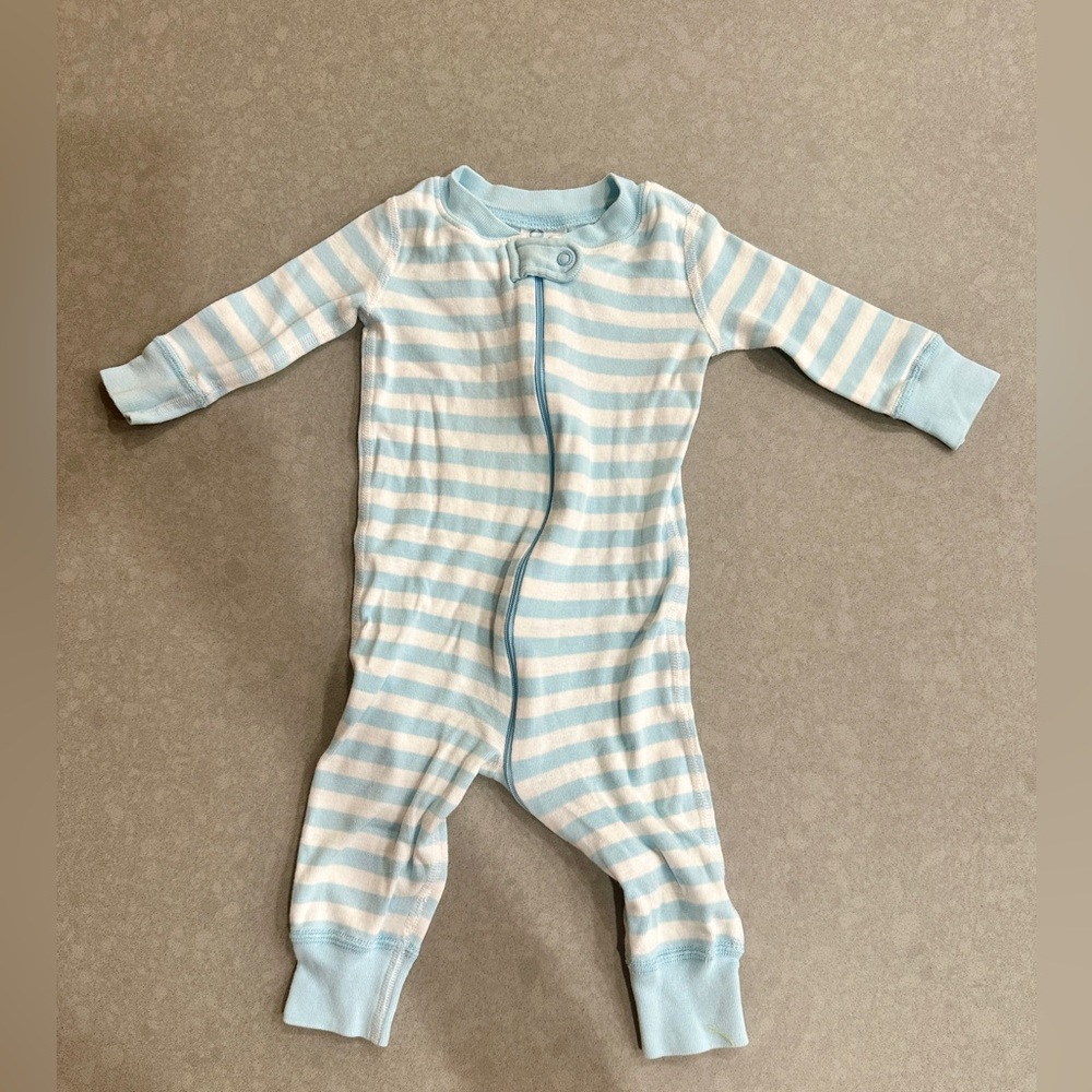 Hanna Andersson Baby Striped Sleeper in Light Blue